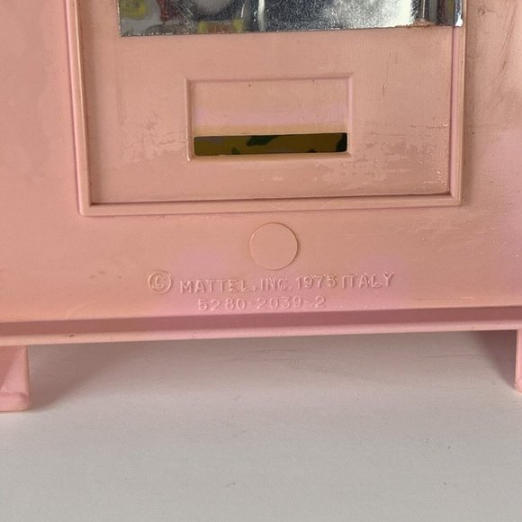 Mattel Barbie Beauty Bath 1975 Italy Pink Wall Parts Only Replacement Wall Parts - Picture 3 of 5